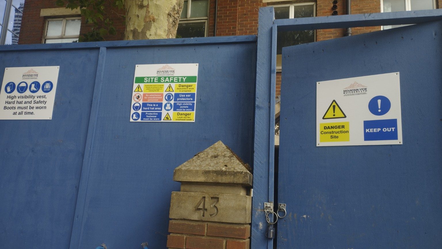43 Friends Road access gate and site safety notices